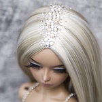 Photo of Парик "Блонд" со стразами (3х цветный)