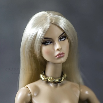 Photo of Ожерелье черное с золотом для Fashion Royalty