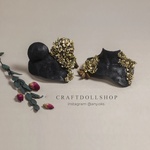 Photo of Украшение Черный бархат с золотыми цветами