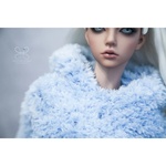 Photo of Свитер св. голубой пушистый с капюшоном