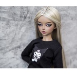 Photo of Лонгслив черный с рисунком