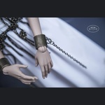 Photo of Кандалы в бронзе