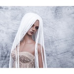 Photo of Парик "белый с блестящими нитями" 5-6 Iple Fid 14.5см