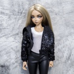 Photo of Бомбер - пайетки "черный", с капюшоном