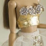 Photo of Корсаж Золотой с цветами для Poppy Parker