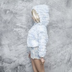 Photo of Кофта пушистая с капюшоном без застежки