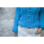 Photo of Свитер ярко голубой с блеском