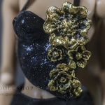 Photo of Корсаж черный с золотыми цветами для Fashion Royalty