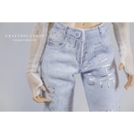 Photo of Джинсы светлые с серебряными надписями (2)