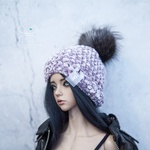 Photo of Шапочка с черным помпоном