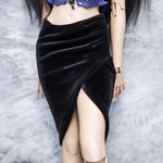 Photo of Юбка черная - бархатная